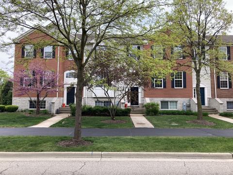 202 Comstock Dr, Elgin, IL 60124 photo 1