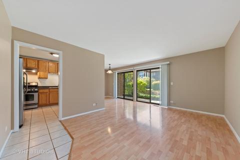 4640 Calvert Dr #C1, Rolling Meadows, IL 60008 photo 7