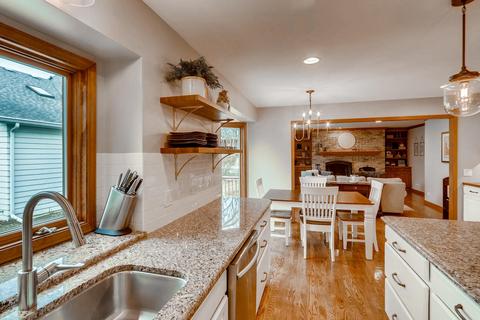 615 E Liberty Dr, Wheaton, IL 60187 photo 12