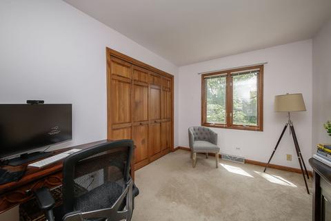 615 E Liberty Dr, Wheaton, IL 60187 photo 35