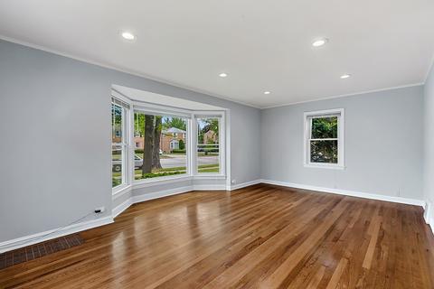 1755 Ash St, Des Plaines, IL 60018 photo 8