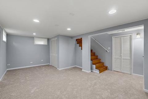 1755 Ash St, Des Plaines, IL 60018 photo 15