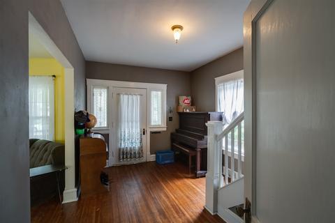 1417 Fell Ave, Bloomington, IL 61701 photo 4