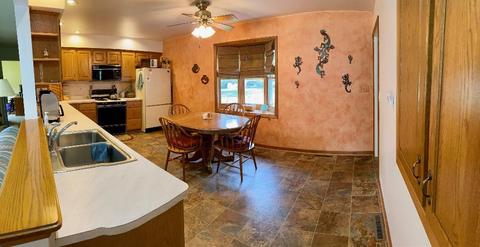 213 N Kent Rd, Mchenry, IL 60051 photo 7