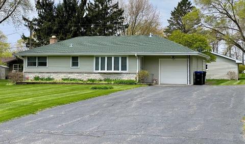 213 N Kent Rd, Mchenry, IL 60051 photo 2