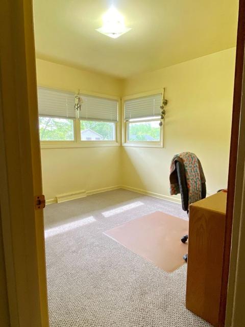 213 N Kent Rd, Mchenry, IL 60051 photo 10