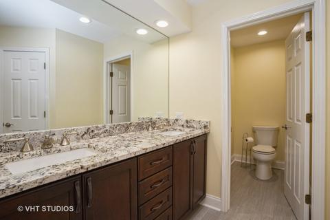 301 Eric Ct, Mount Prospect, IL 60056 photo 14