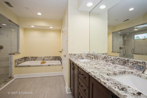 301 Eric Ct, Mount Prospect, IL 60056 photo 12
