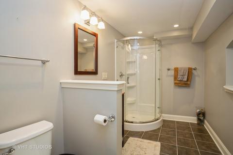 301 Eric Ct, Mount Prospect, IL 60056 photo 20