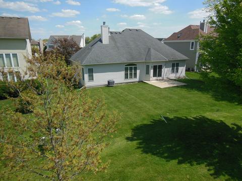 2552 Pinehurst Dr, Aurora, IL 60506 photo 31