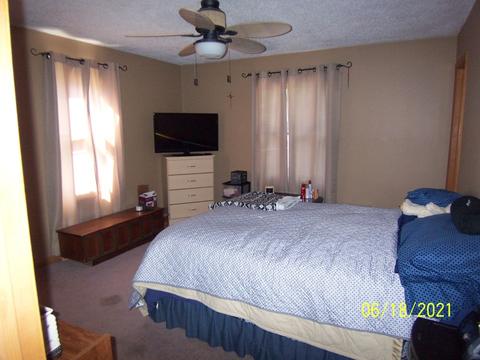 4500 Prairie Ave, Mchenry, IL 60050 photo 8