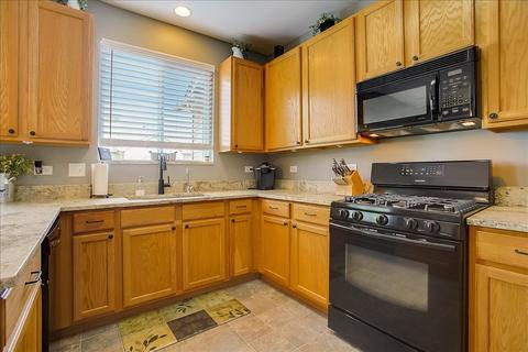 28768 W Pondview Dr, Lakemoor, IL 60051 photo 10