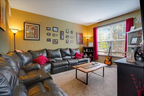 28768 W Pondview Dr, Lakemoor, IL 60051 photo 5