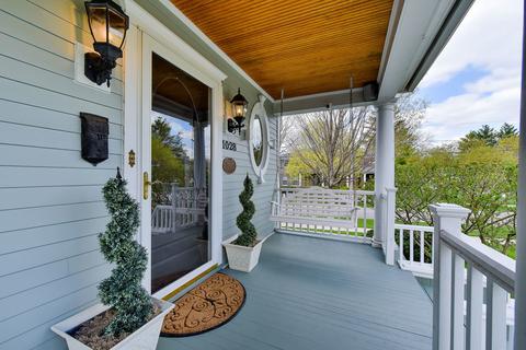 1028 N Wheaton Ave, Wheaton, IL 60187 photo 6