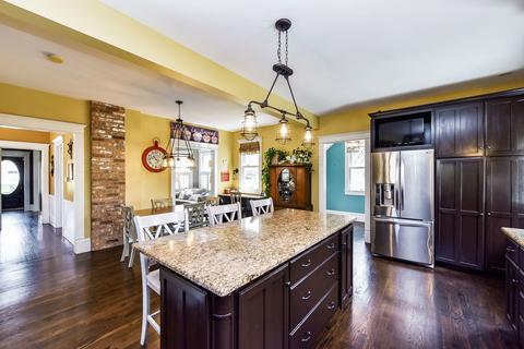 1028 N Wheaton Ave, Wheaton, IL 60187 photo 19
