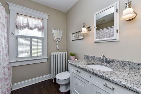 1028 N Wheaton Ave, Wheaton, IL 60187 photo 33