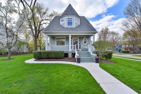 1028 N Wheaton Ave, Wheaton, IL 60187 photo 4