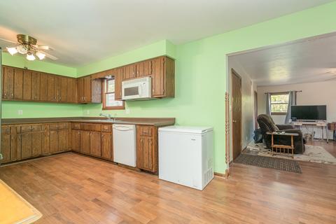 381 W 3rd St, Braidwood, IL 60408 photo 10