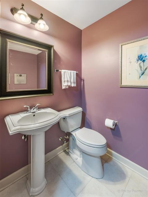 302 Broadmoor Ln, Bartlett, IL 60103 photo 24