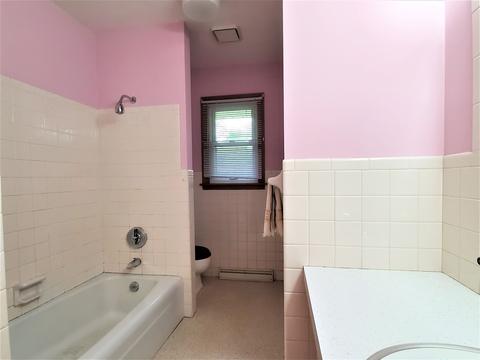 3 Brookwood Dr, Normal, IL 61761 photo 7