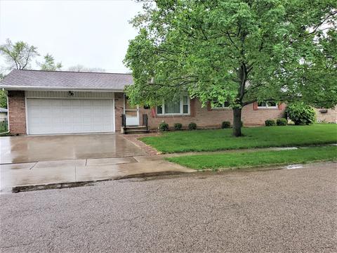3 Brookwood Dr, Normal, IL 61761 photo 1