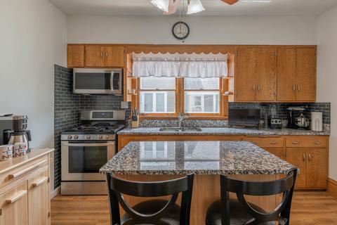 629 5th St, Aurora, IL 60505 photo 9