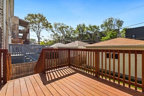 641 E Bowen Ave, Chicago, IL 60653 photo 37