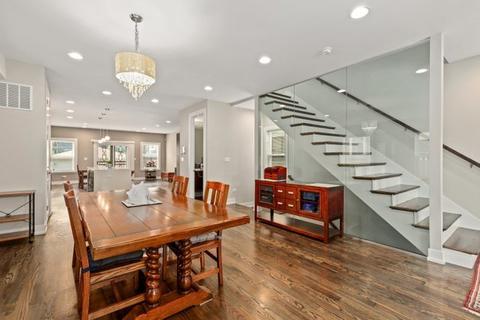 641 E Bowen Ave, Chicago, IL 60653 photo 9