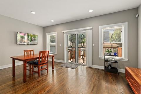 641 E Bowen Ave, Chicago, IL 60653 photo 19