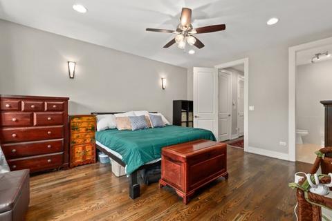 641 E Bowen Ave, Chicago, IL 60653 photo 23