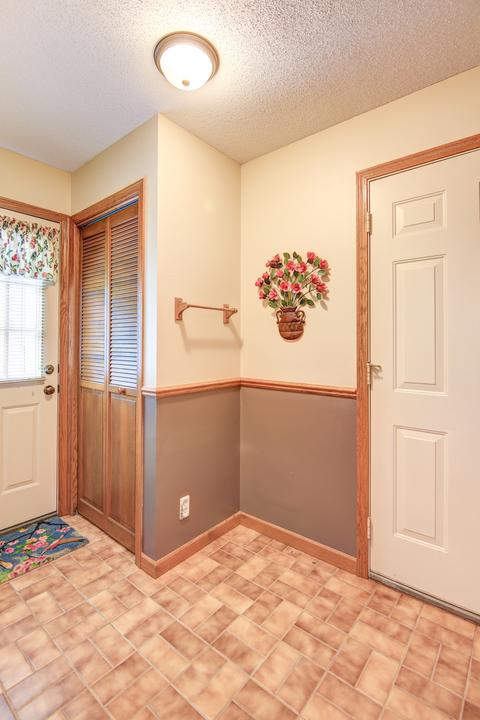 2107 E 39th St, Sterling, IL 61081 photo 20