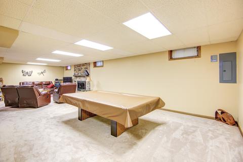 2107 E 39th St, Sterling, IL 61081 photo 32
