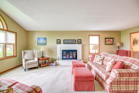 2107 E 39th St, Sterling, IL 61081 photo 18