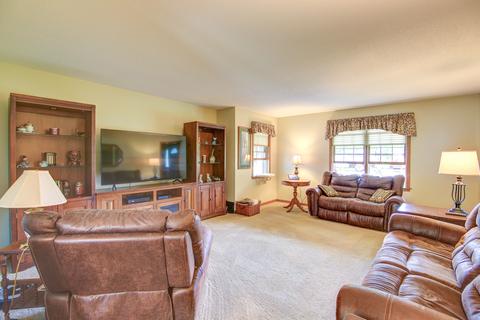 2107 E 39th St, Sterling, IL 61081 photo 5