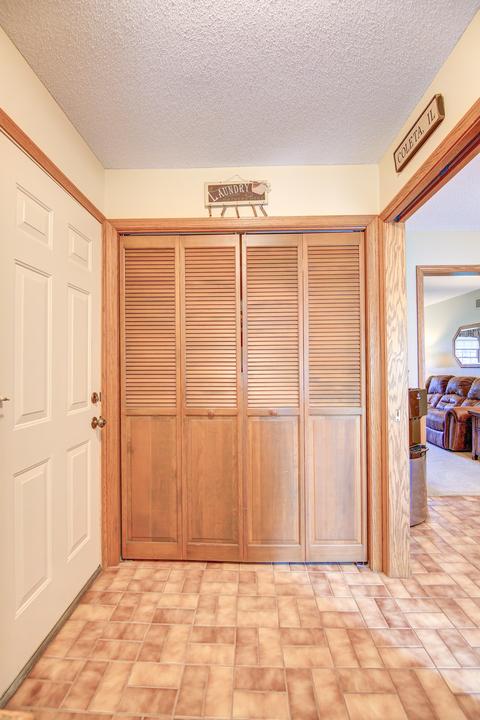 2107 E 39th St, Sterling, IL 61081 photo 14