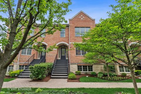 1711 Dewes St, Glenview, IL 60025 photo 2