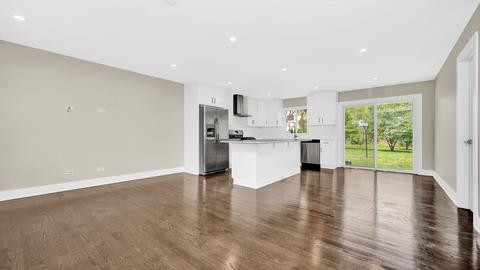 660 Konen Ave, Aurora, IL 60505 photo 6
