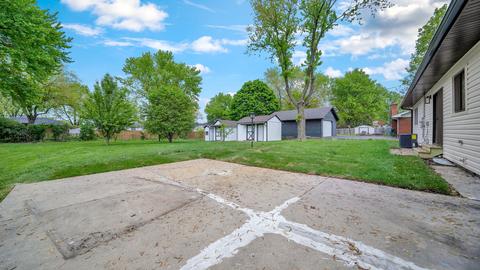 660 Konen Ave, Aurora, IL 60505 photo 33