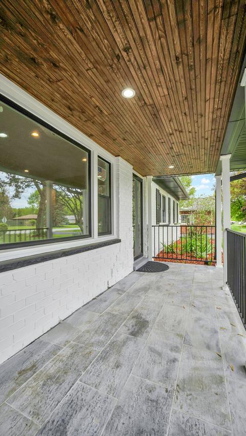 660 Konen Ave, Aurora, IL 60505 photo 31