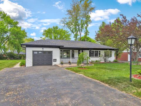 660 Konen Ave, Aurora, IL 60505 photo 4
