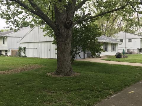 802 Centennial Dr, Champaign, IL 61821 photo 5
