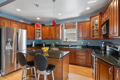 1708 W Devon Ave, Chicago, IL 60660 photo 6