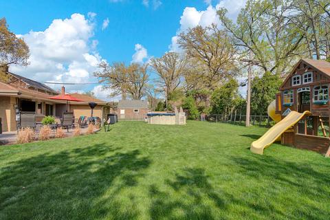 450 E Oriole Ave, Elmhurst, IL 60126 photo 11