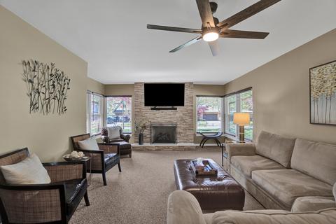 450 E Oriole Ave, Elmhurst, IL 60126 photo 21