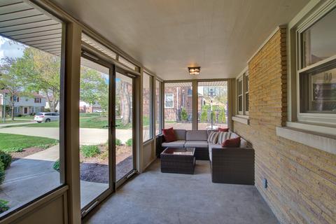 450 E Oriole Ave, Elmhurst, IL 60126 photo 17