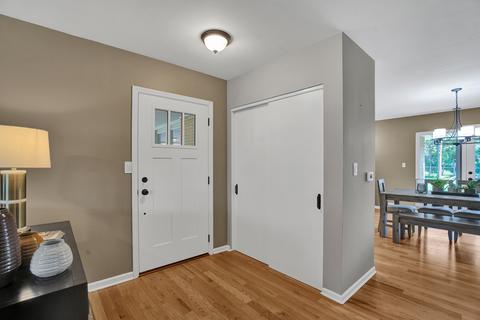 450 E Oriole Ave, Elmhurst, IL 60126 photo 19