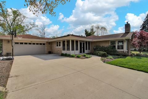 450 E Oriole Ave, Elmhurst, IL 60126 photo 7