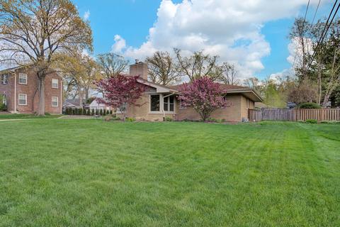 450 E Oriole Ave, Elmhurst, IL 60126 photo 5