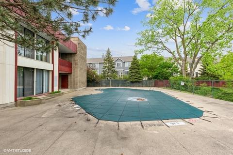 5550 Astor St #323, Rolling Meadows, IL 60008 photo 10
