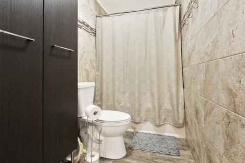 1182 Leicester Ct, Wheaton, IL 60189 photo 12